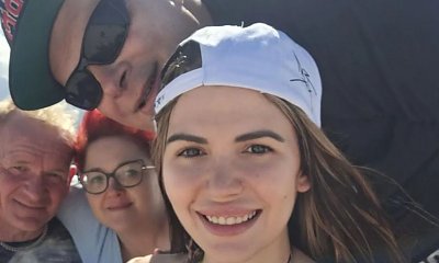Mamy zdjęcia z wesela Krzysztofa Skiby! Była podobizna na arbuzie i dwie kreacje panny młodej