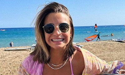 Julia Wieniawa kusi opalonym ciałem w bikini. "Niby jesienne klimaty, a jakoś gorąco"