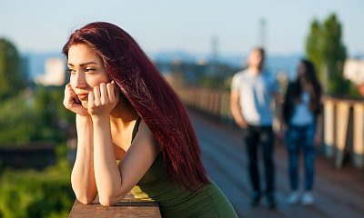 "Ojciec prowadzi podwójne życie. Powinnam powiedzieć o tym matce, która ma TAKI problem?"
