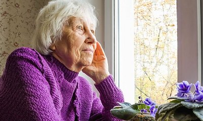 "Babcia oczekuje, że będę ją odwiedzać w każdy weekend. A ja przecież mam własne życie"