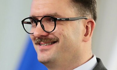 32-latek zaczął nową pracę. Został wybuczany. Wideo jest hitem sieci