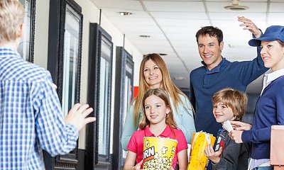 "Rodzice dzieci z klasy syna powariowali! Chcą zabronić WSZYSTKIM dzieciom kupowania popcornu w kinie. Powód bawi do łez"