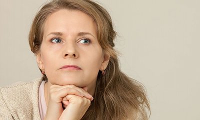 "Modliłam się godzinami o zdrowie mojego męża. Na korytarzu szpitalnym spotkałam moją pierwszą miłość"