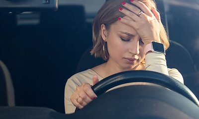 "Parkuję swego SUV-a na podwórku przy uczelni. Nie spodziewałam się, że spotka mnie coś tak okropnego!"