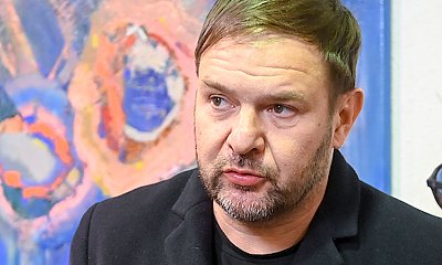 Bliska osoba Tomasza Karolaka walczy o życie: „Leży w śpiączce”. Aktor prosi o pomoc