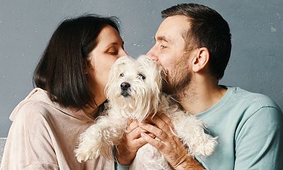"Rodzina męczy mnie o dziecko, a ja wzięłam kolejne psiecko. Jestem absolutną psiarą"