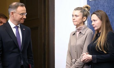 Łaskawy Andrzej znów udzieli pomocy Mariuszowi i Maciejowi. Internauci wyśmiewają memami!