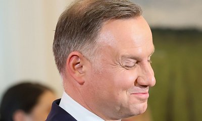 Przystojny Andrzej zanotował wpadkę. Wpis o żonie i jajach. Upsss... Tego mieliśmy nie widzieć!