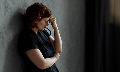"Chociaż moi rodzice żyją, od kilku lat jestem sierotą z wyboru. Czy żałuję?"