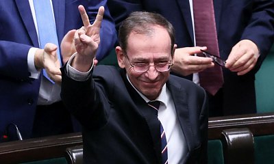Mariusz odmówił jedzenia w celi! Internauci komentują... memami