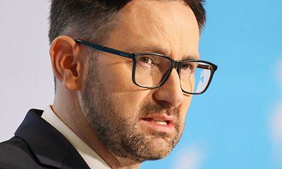 Don Orleone żegna się ze stanowiskiem, ale na odchodne dorzuci parę groszy pracownikom. Tak zapowiedział