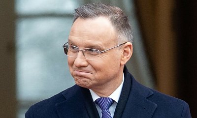 Wydało się, że Twardy Andrzej od 10 lat nie prowadził auta. Teraz już wiadomo dlaczego![wideo]