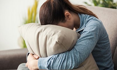 "Teściowa uważa, że powinnam sprzątać u niej w domu. Zrobiłam to raz i to był błąd"
