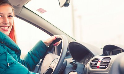 "Tata oddał mi stare auto. Nie sądziłam, że przez to będę jego szoferem"