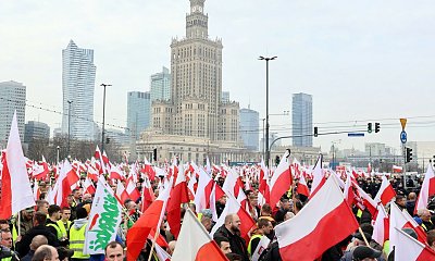 Szokujące zachowanie księdza na proteście rolników. Powiedział im, co mają zrobić z Donaldem Tuskiem [wideo i zdjęcia]