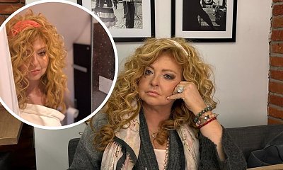 Magda Gessler kusi nóżką w samym ręczniku. Głosi ważne przesłanie spod prysznica
