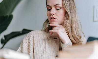 "Udaję, że nie wiem o kochance męża. Po cichu planuję zemstę. Ta będzie słodka"
