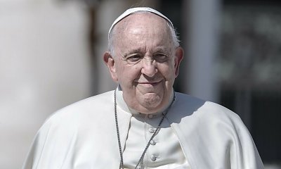 Papież Franciszek rozsierdził internatów bardzo nietrafioną wypowiedzią. Są komentarze i memy!
