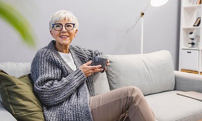 "Synowa zaprosiła mnie na wielkanocną kawkę. Tylko? Nie może postawić czegoś konkretnego?"