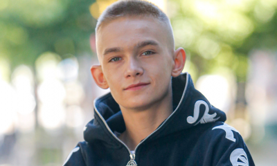 Bartek Wasilewski sam pisze teksty. 2 lata przed "Mam Talent" supportował Pezeta jako najmłodszy raper w Polsce