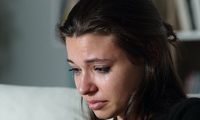 "Moja córeczka płacze od rana do wieczora. Wreszcie dowiedziałam się, że płacze przez chłopaka i ja sama wylałam łzy"