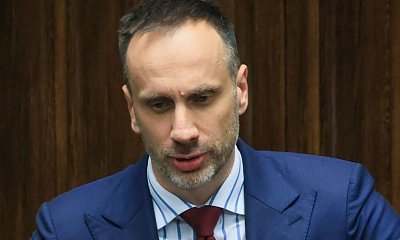 Bez uprzedzenia: Niesolidarny Janusz złożył rezygnację i odchodzi [memy]