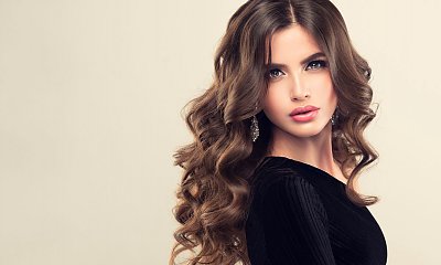 Dobre nawyki w pielęgnacji włosów. 7 prostych sposobów wzmacniających kondycję kosmyków