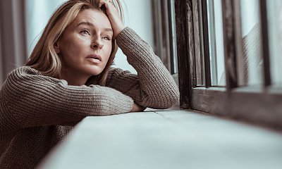 "Odeszłam od męża 10 lat temu. Teściowa chce, bym płaciła za jego pogrzeb"
