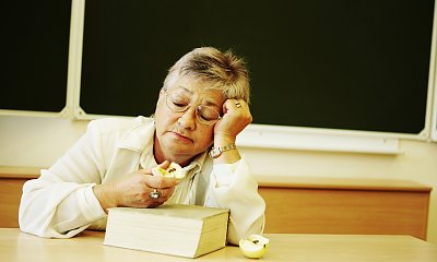 "Na zakończenie szkoły uczniowie wręczyli mi bon podarunkowy na masaż ujędrniająco-wyszczuplający"