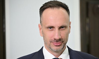 Obłudny Januszek docenia solidarność Przemka wobec Marcina. Sam uciekł z poprzedniego obozu