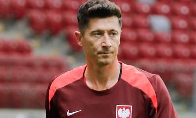Robert Lewandowski może mieć "lewą" magisterkę. Zdał nieistniejące przedmioty [memy]