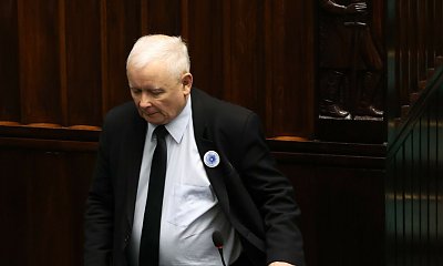 Jarosław obniża koszty, pozbywając się lokali partyjnych. Tak ratuje fatalną pozycję finansową klubu