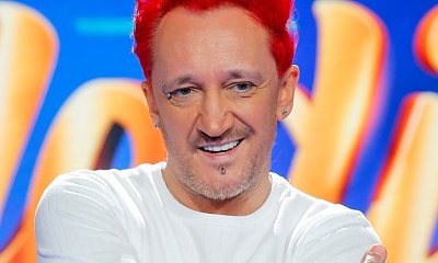 Michał Wiśniewski nie rezygnuje z budowy domu. Jego internetowy kanał przynosi niezłą sumkę