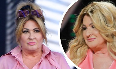 Beata Kozidrak jak Barbie obrosła w różowe piórka. Wyraźnie zeszczuplała na twarzy