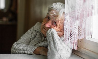 "Podzieliłam się zakupami ze starszą panią. Inni pod sklepem nie byli tak mili"