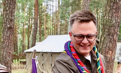Córeczka Szymona odwiedziła go w pracy. Małej Eli najbardziej spodobała się nietypowa makieta z klocków