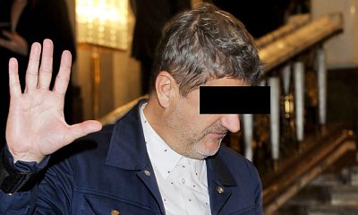 Były biznesmen Janusz został zatrzymany przez smutnych panów. Sieć zalały memy