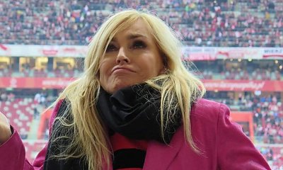 Monika Olejnik wskoczyła w prześwitujące fatałaszki na Halloween. Ma też upiorny makijaż
