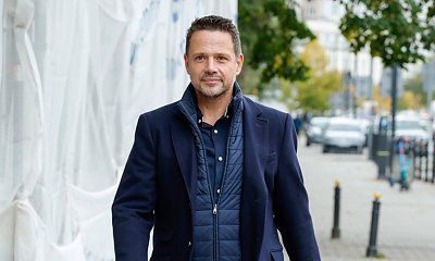 Piękny Rafał ma pięknego ptaszka. Jego żona wrzuciła fotkę do sieci i zachwytom nie było końca