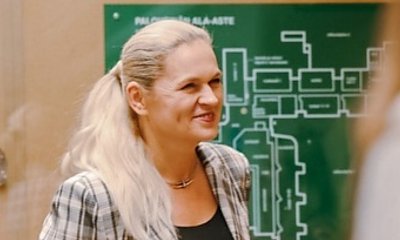 Barbara od edukacji w za dużym garniturze przygotowuje nowy program z WF-u. W sieci zawrzało