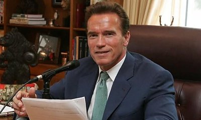 Arnold Schwarzenegger już tak nie wygląda. Z okazji świąt zapuścił włosy i brodę