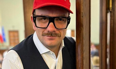 Kumple Jarka imprezują z Popkiem i Don Vasylem. Tak Łukasz uczcił czwartkową decyzję [wideo i memy]