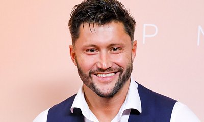 Piotr Mróz przedstawił swoją nową partnerkę. Ma na imię Natalia i naprawdę pięknie się prezentuje [wideo]