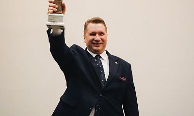 Przemek otrzymał kolejne odznaczenie. Riposta antyfana pozamiatała wszystko