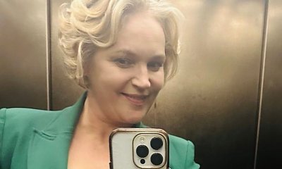 Niewierna Dominika wiernie kibicuje Telewizji "R". Teraz zrobiła sobie zdjęcie pod ich nową siedzibą