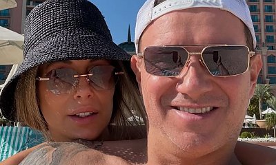 Małgorzata Rozenek odsłoniła zgrabne nóżki w mikroskopijnej mini. Tak oczekuje na mróz z Radziem