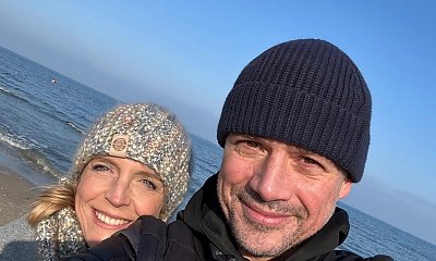 Trzaskający Rafał udał się na romantyczny spacer z żoną po Sopocie. Są memy