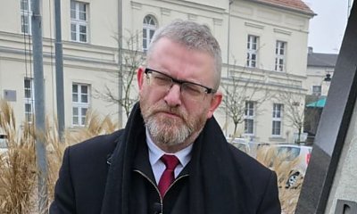 Koniec swawoli Grzegorza w Brukseli. Wyleciał z hukiem na pół roku [wideo]