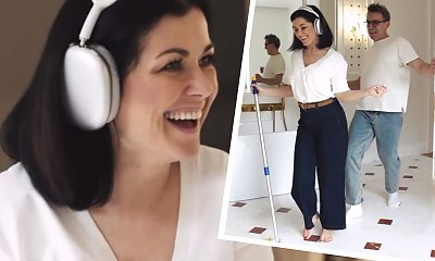 Kasia Cichopek pucuje podłogę w łazience, a Kurzaj tańczy. Fani nie mają litości: "Żenada" [wideo]