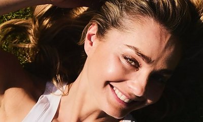 Małgorzata Socha odsłoniła nogi do nieba. Wyleguje się na plaży podczas rajskich wakacji